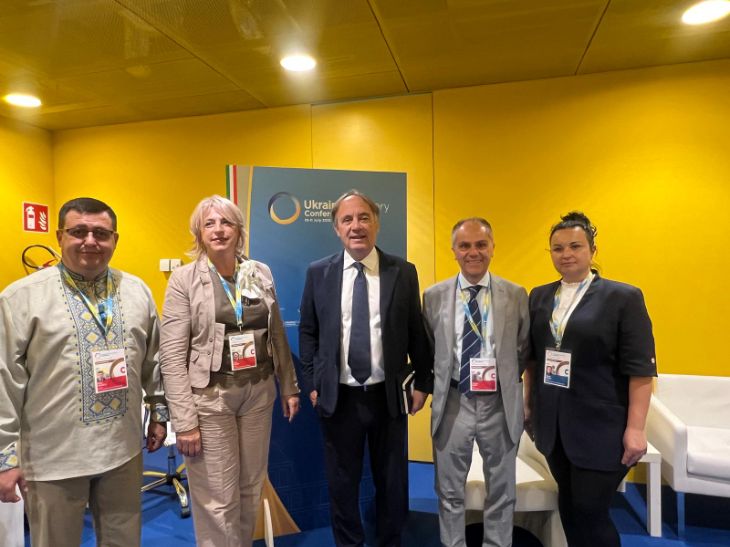 Galleria Siglato a Roma Protocollo d’Intesa&nbsp;tra la&nbsp;Regione Puglia&nbsp;e l’Amministrazione Militare Regionale di&nbsp;Vinnytsia&nbsp;(Ucraina) - Diapositiva 5 di 5