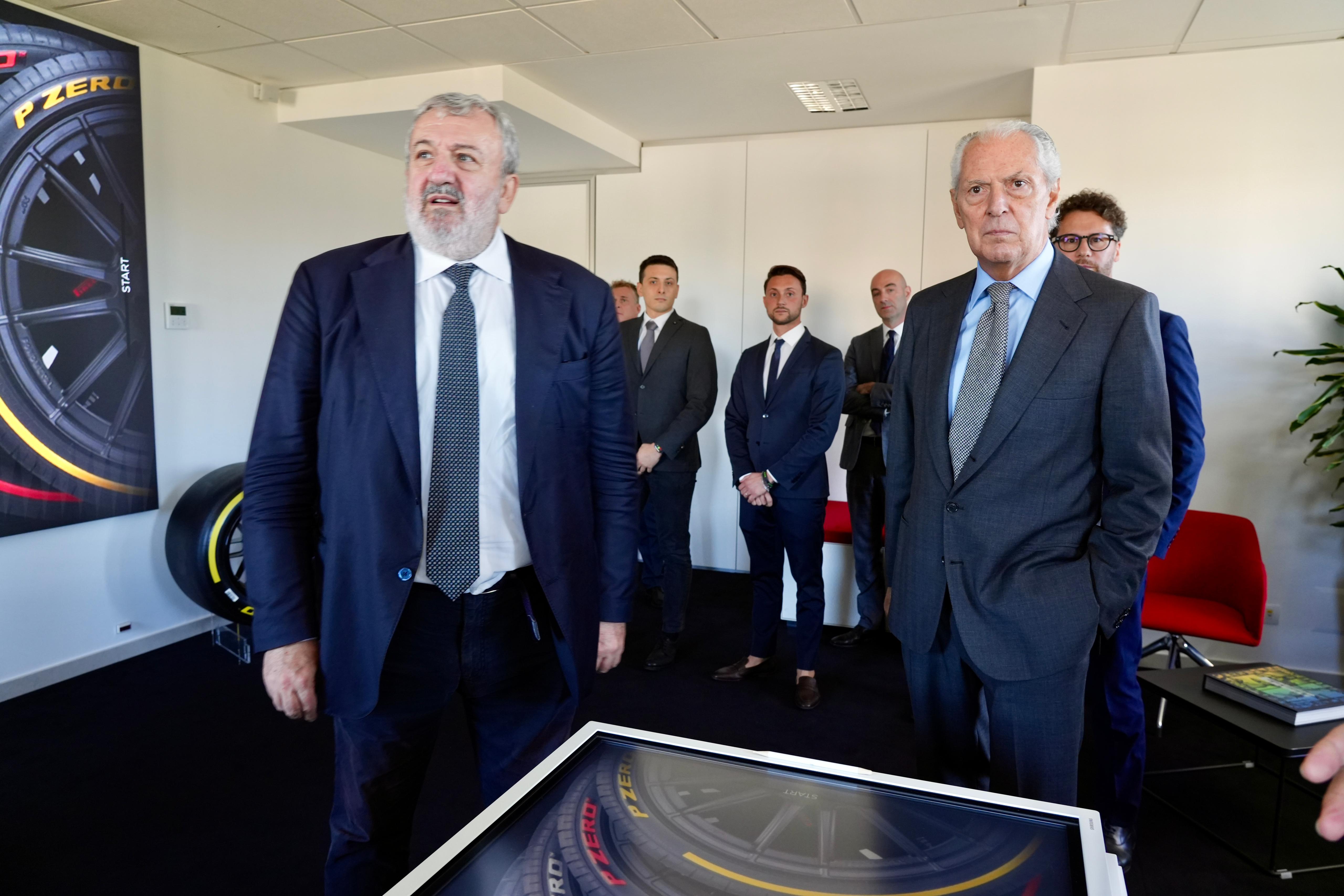 Galleria Pirelli: si rafforza a Bari, nel 2025 i dipendenti del Digital Solutions Center saliranno a 80 dai 50 previsti inizialmente - Diapositiva 6 di 13