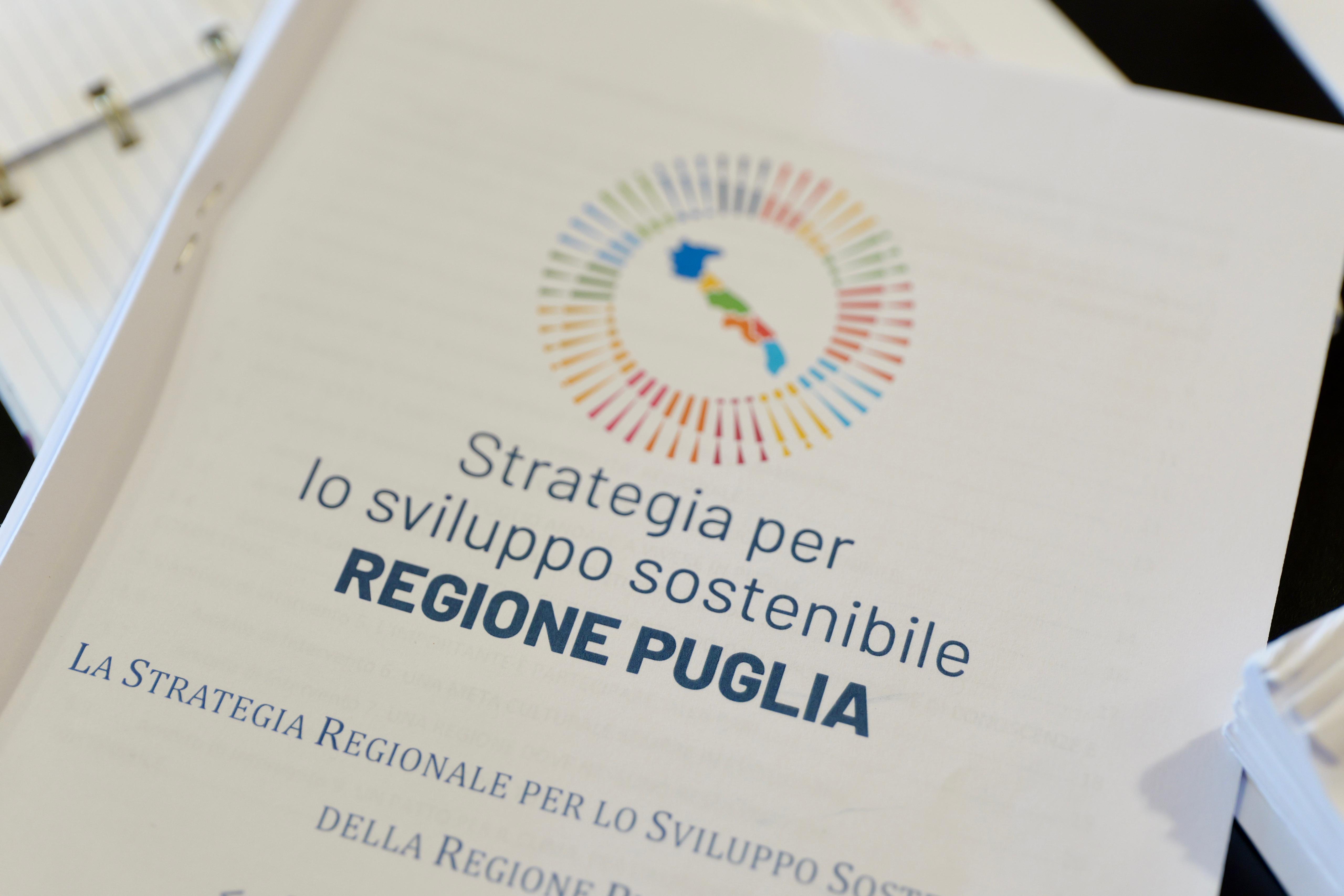 Galleria Presentata la Strategia regionale dello Sviluppo Sostenibile - Diapositiva 2 di 9