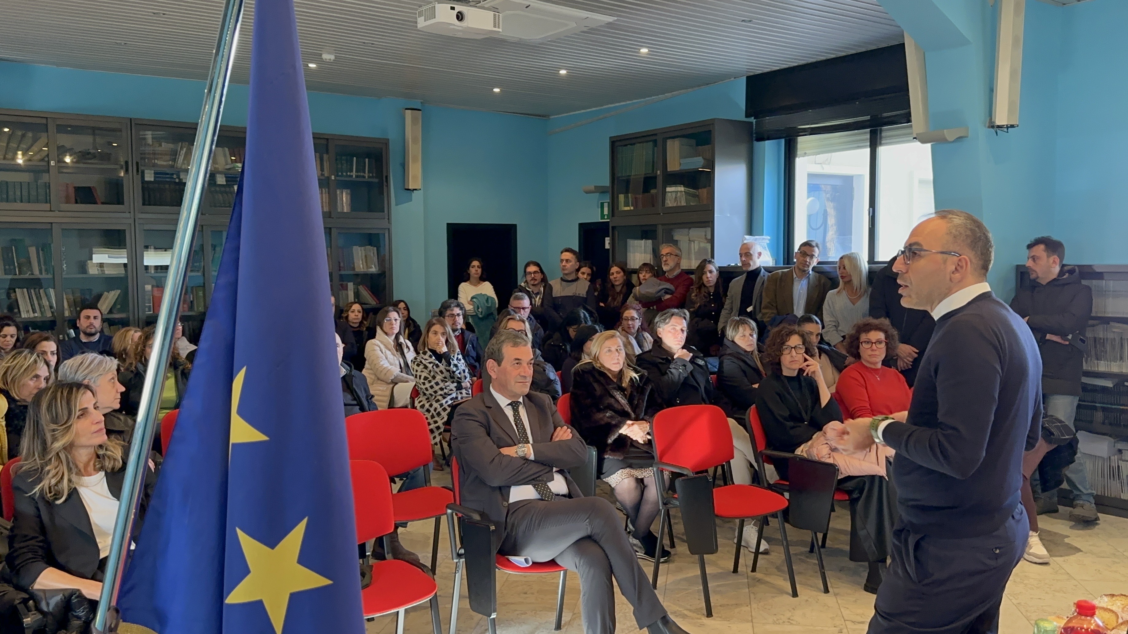 Galleria Piemontese visita Istituto Zooprofilattico di Puglia e Basilicata&nbsp; - Diapositiva 2 di 2