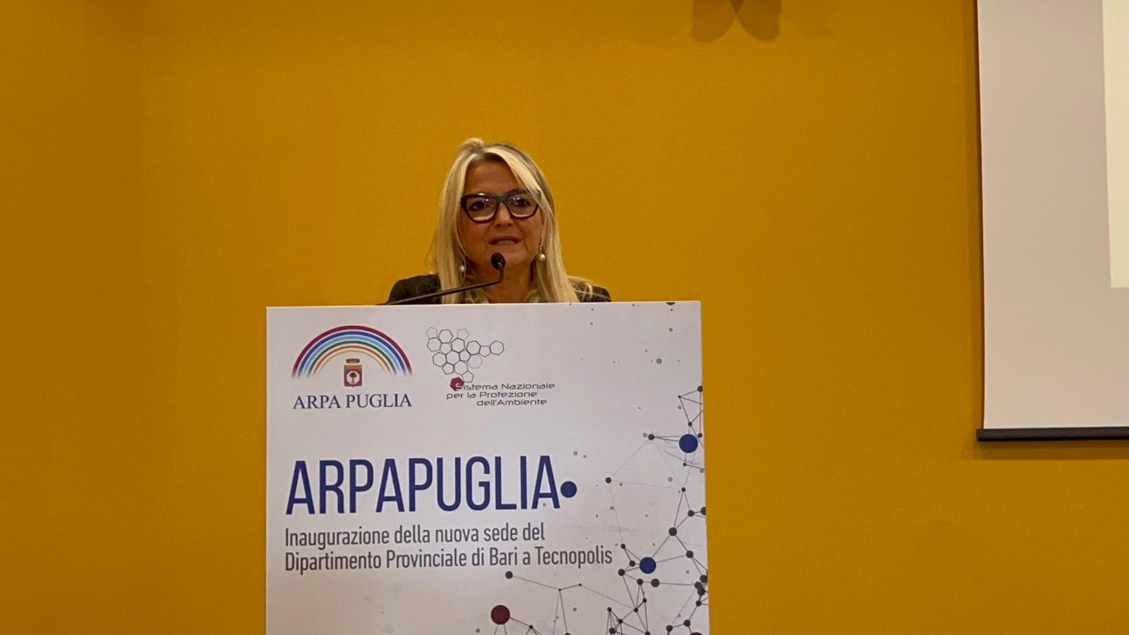 Galleria Inaugurata la nuova sede del Dipartimento provinciale di Bari di Arpa Puglia nel Parco Scientifico e tecnologico di Tecnopolis a Valenzano (Ba) - Diapositiva 1 di 9