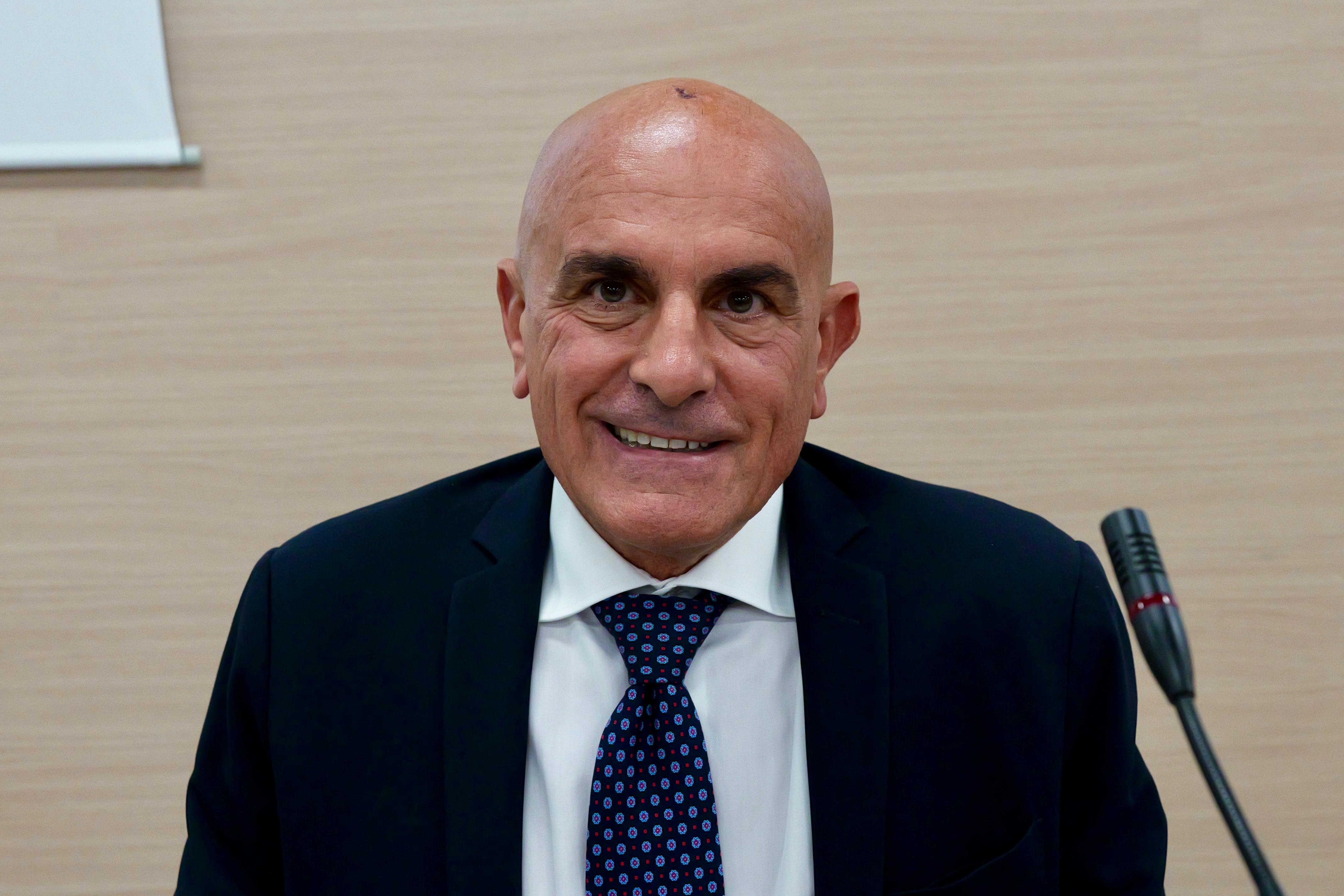 Galleria Strategie e soluzioni per l'attuazione degli interventi di mitigazione del rischio idrogeologico, confronto tra i soggetti attuatori dei Commissari di Governo e il MASE - Diapositiva 2 di 10