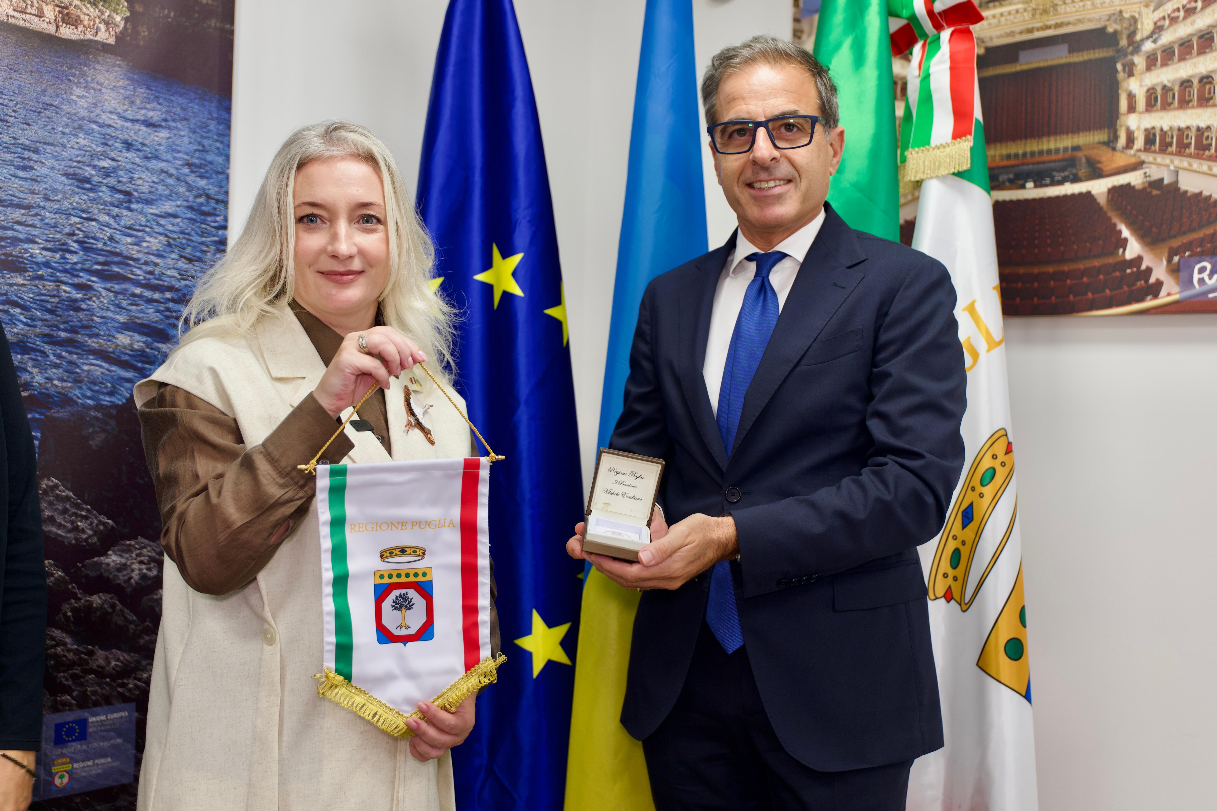 Galleria Protocollo d’Intesa tra Puglia e regione ucraina: accolta in Fiera del Levante la delegazione dell’Amministrazione Militare Regionale di Vinnytsia - Diapositiva 5 di 9