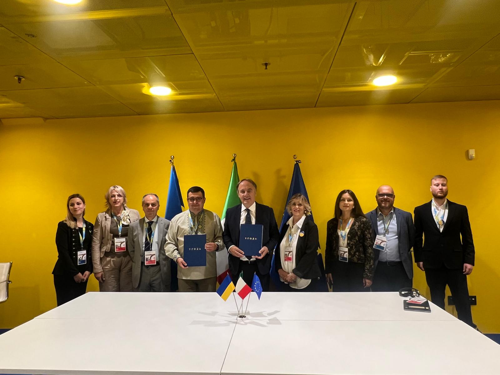 Galleria Leo firma protocollo Puglia - Vinnitsya (Ucraina) - Diapositiva 5 di 5