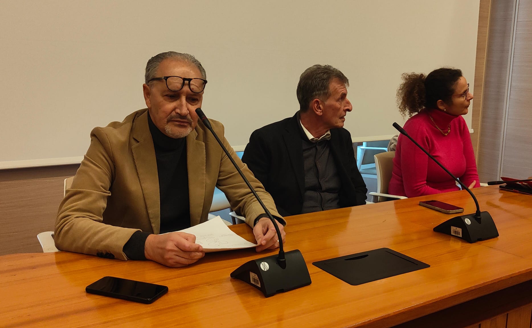 Galleria Tavoli tecnici Natuzzi, Di Sciascio: “Le misure regionali hanno come obiettivo centrale la tutela del lavoro e dei lavoratori. Da Natuzzi l’impegno ad elaborare nuove linee guida per progetto industriale” - Diapositiva 2 di 2