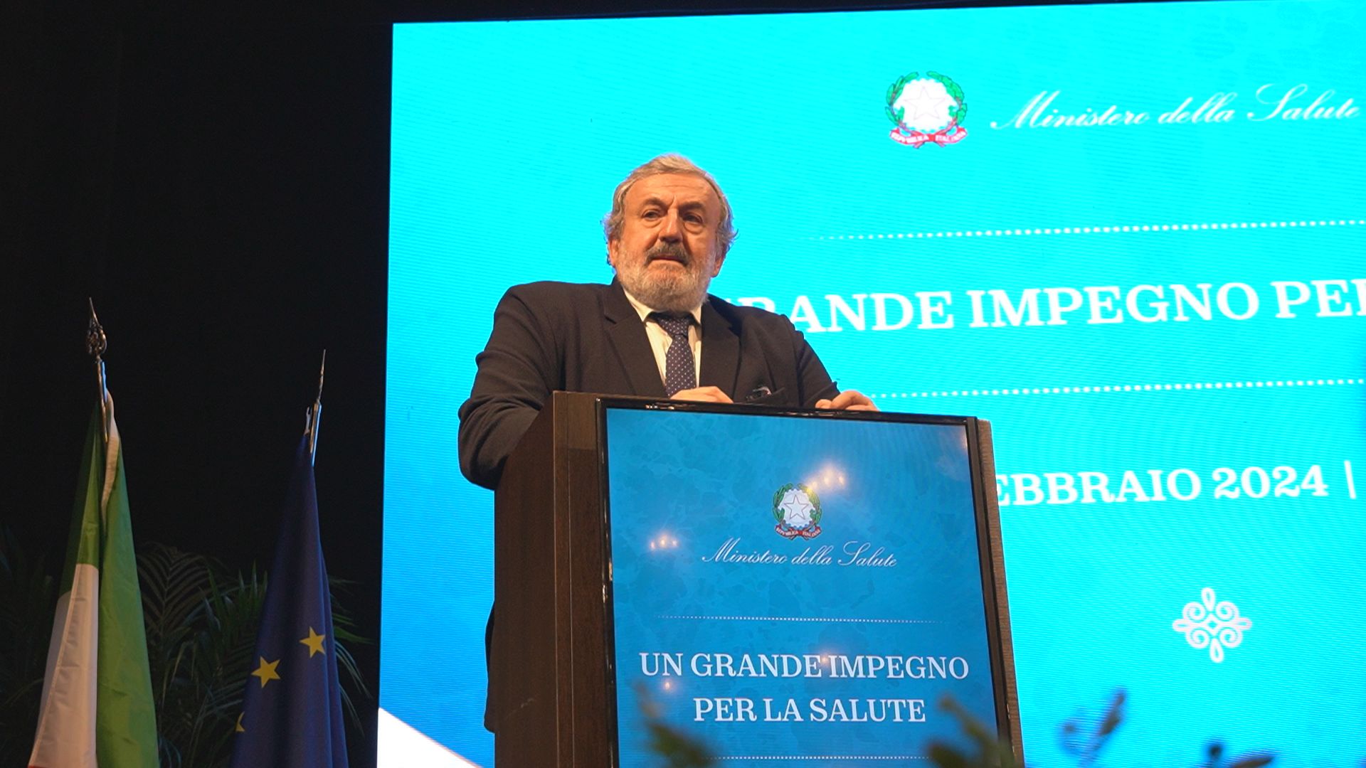 Galleria Il presidente Emiliano al convegno del Piccinni “Un grande impegno per la salute” alla presenza del ministro Schillaci - Diapositiva 1 di 4