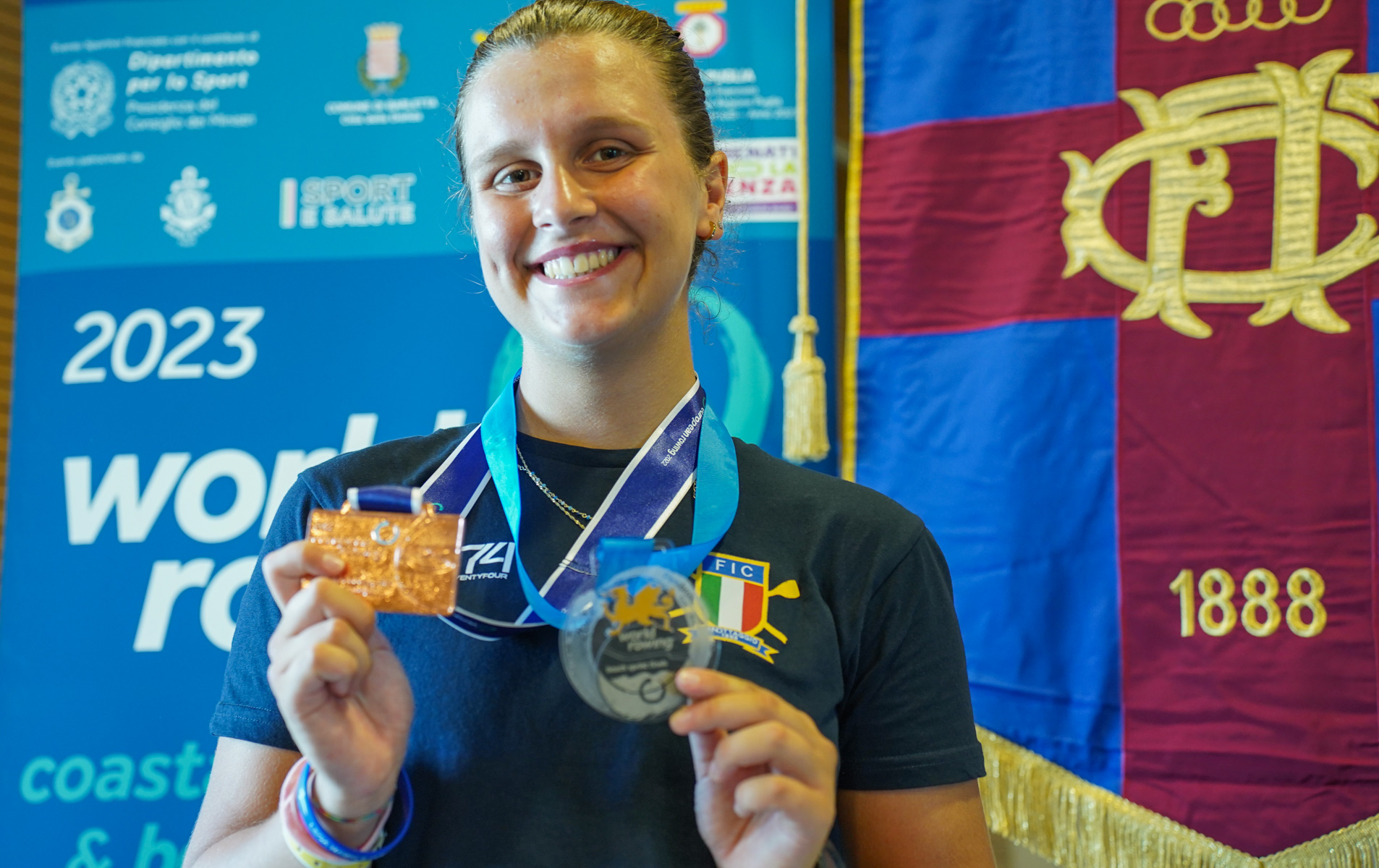 Galleria Mondiali di Coastal Rowing e Beach Sprint 2023 a Barletta,  svelato il logo della manifestazione - Diapositiva 7 di 13