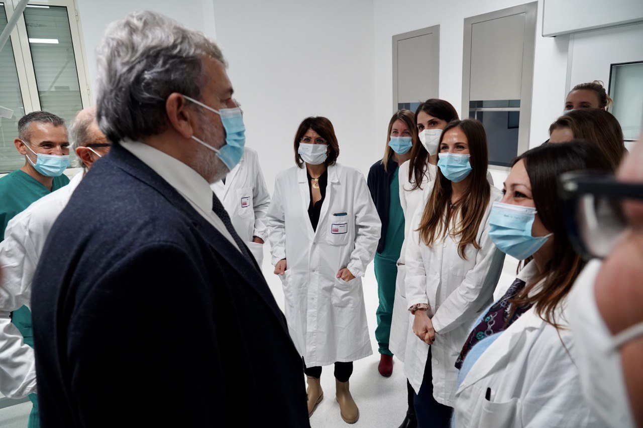 Galleria &nbsp;Nuovi centri di Genetica Medica e Medicina Fetale della Asl Bari:  nasce un unico e modernissimo Polo di livello nazionale - Diapositiva 5 di 9