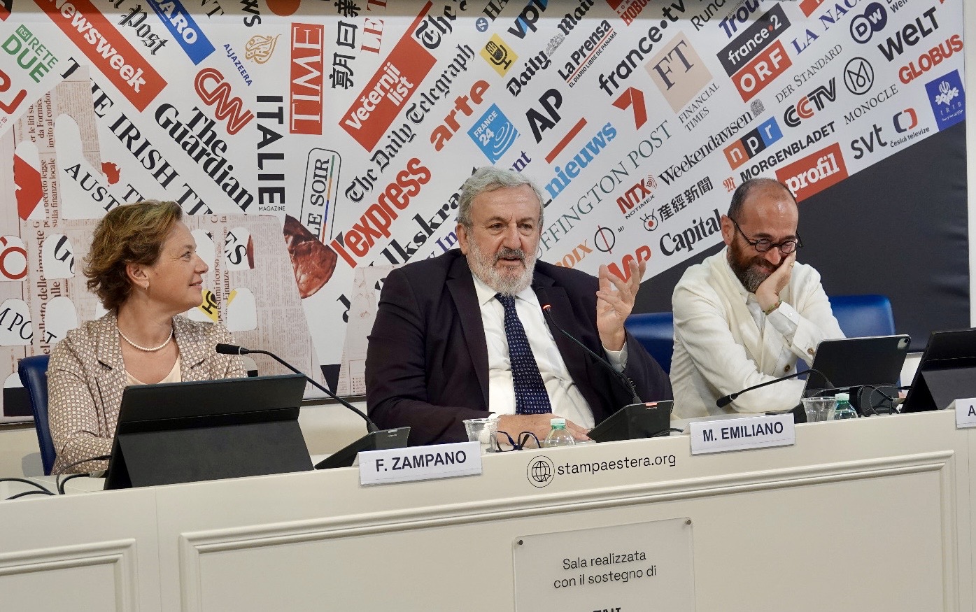 Galleria GRANDE&nbsp;PARTECIPAZIONE&nbsp;ALLA QUINTA EDIZIONE DI “PUGLIA, A WAY OF LIFE”&nbsp;A ROMA - Diapositiva 1 di 4