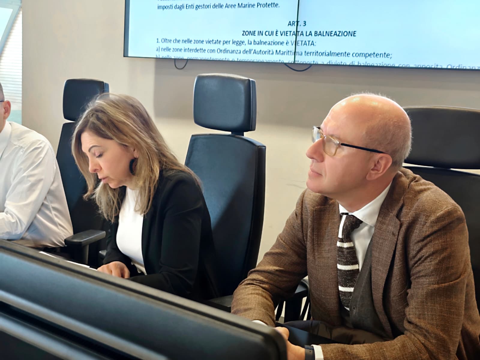 Galleria Ordinanza balneare 2026: lidi aperti dal 23 maggio al 13 settembre. Piemontese: “Con l’Ordinanza ribadiamo l’accessibilità del nostro mare nel pieno rispetto della costa” - Diapositiva 5 di 8