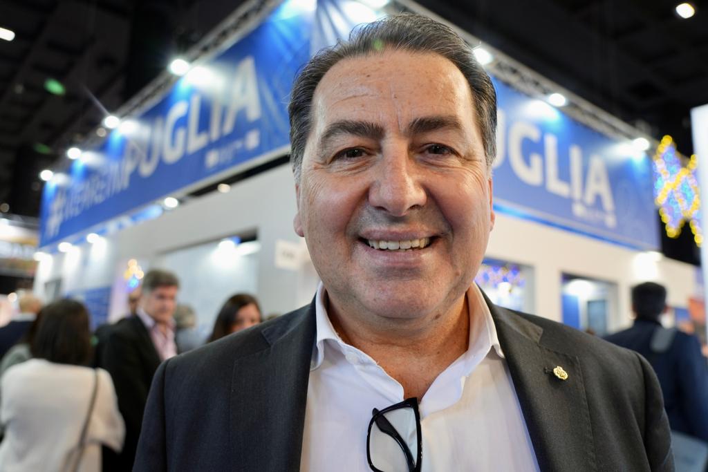 Galleria Puglia tutto l'anno: wedding, enogastronomia, arte e cultura, cammini e bike - Diapositiva 1 di 26