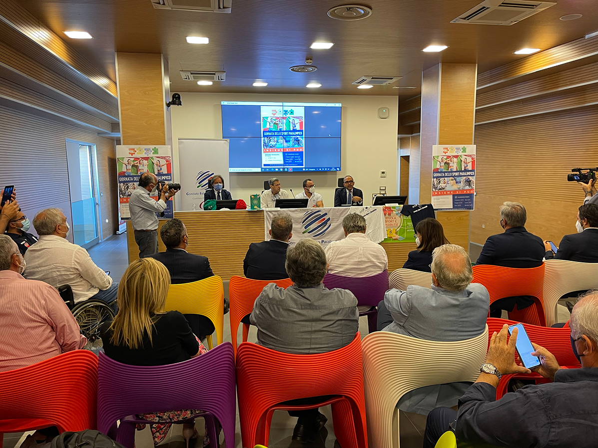 Galleria “Scuola, Sport e Disabilità” riparte da 200 scuole e 2.000 ragazzi pugliesi - Diapositiva 1 di 4
