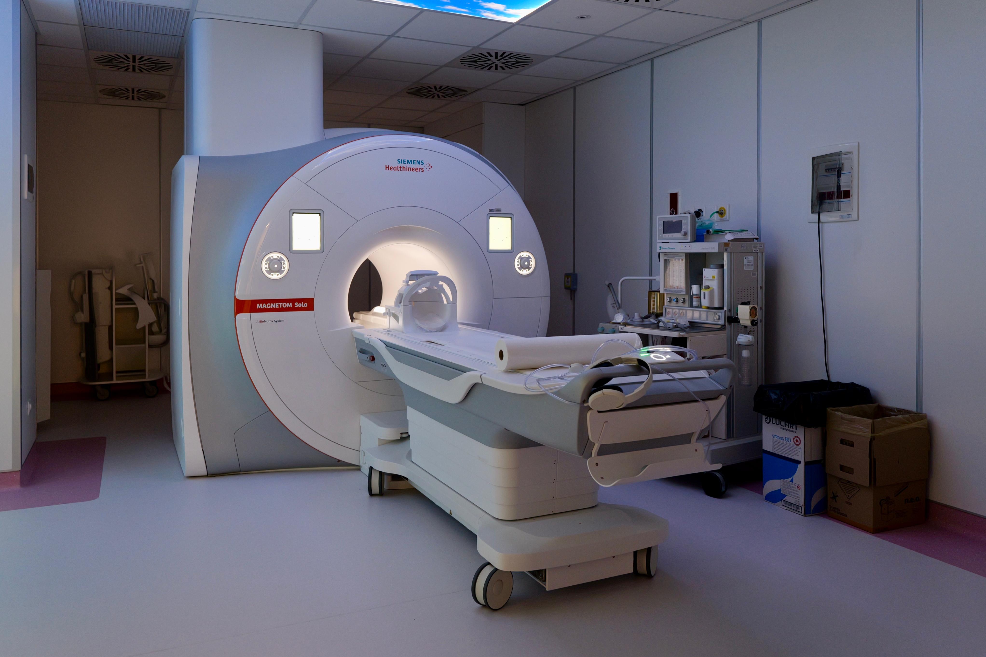 Galleria Ospedale Di Venere, attivate risonanza magnetica e nuova piastra ambulatoriale di Otorinolaringoiatria - Diapositiva 11 di 17