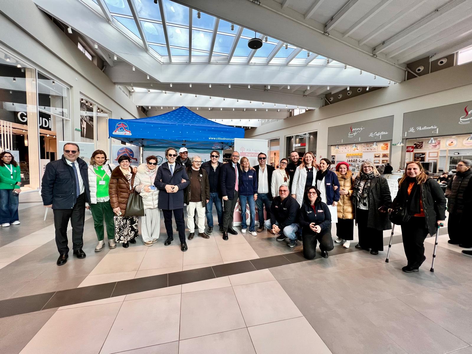 Galleria Giornata Mondiale contro il Cancro, Piemontese ai presidi organizzati “in piazza” per diffondere la prevenzione - Diapositiva 1 di 5