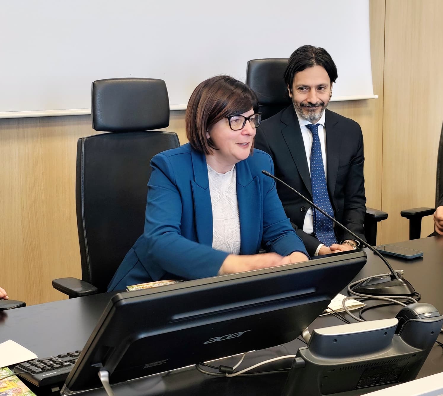 Galleria “La Puglia che fa la differenza”, presentato il progetto dell’Assessorato all’Ambiente per insegnare ai più piccoli come combattere gli sprechi e fare una buona raccolta differenziata - Diapositiva 4 di 8