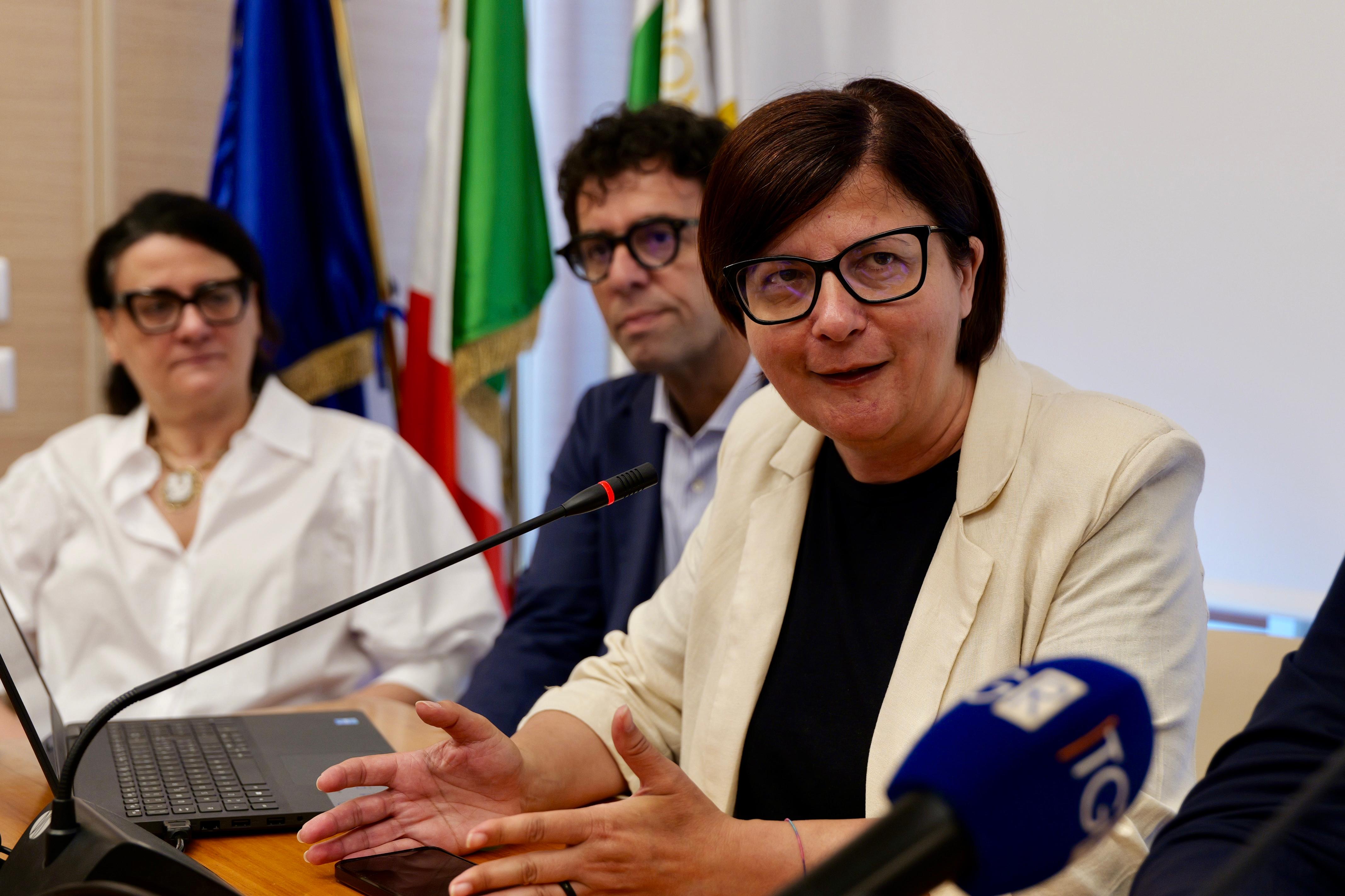 Galleria Diritto alla mobilità e allo studio, sconti del 50% sugli abbonamenti mensili del TPL per gli studenti pendolari per il prossimo anno scolastico e universitario - Diapositiva 6 di 13