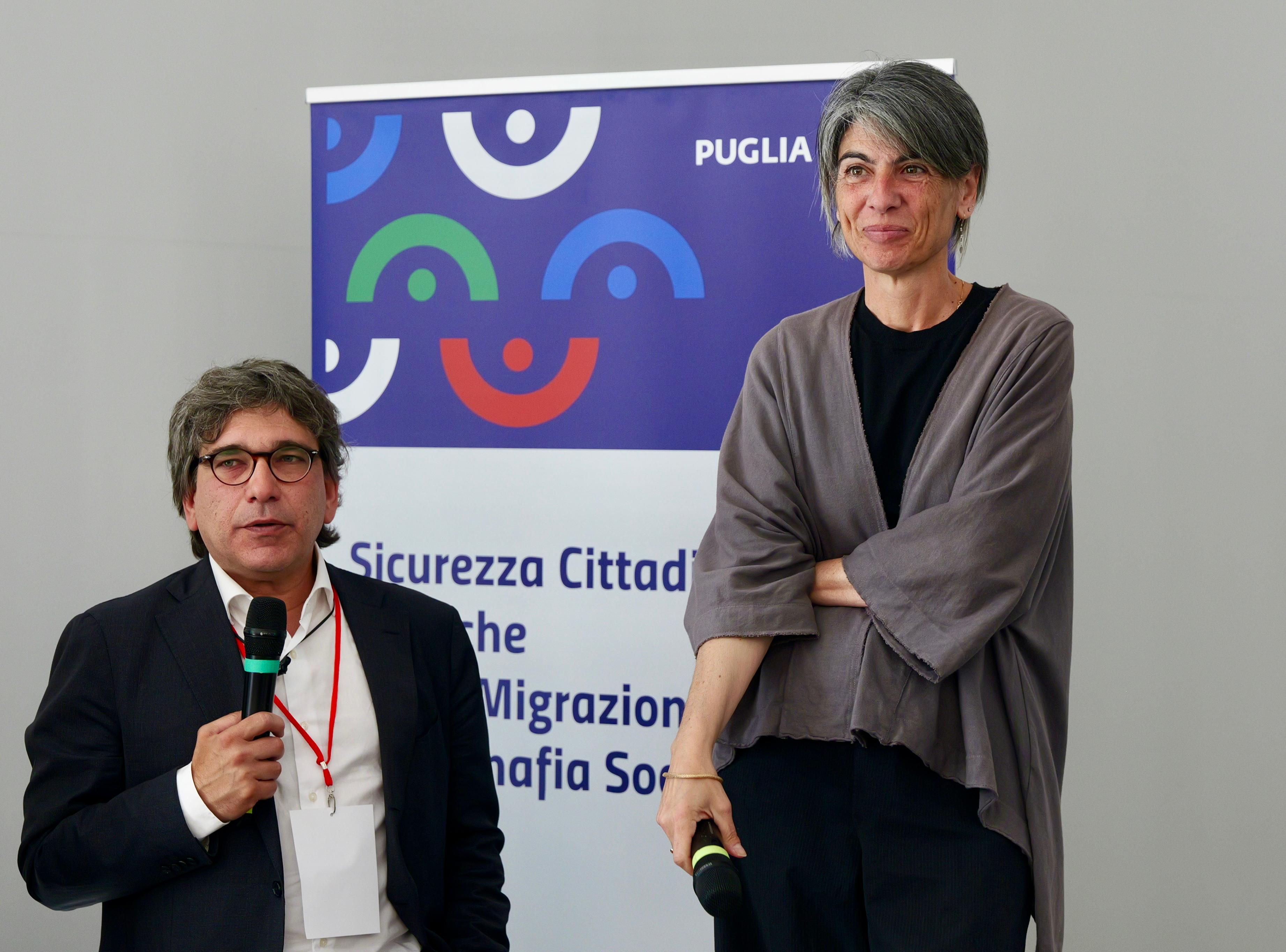 Galleria Nuovo Piano Regionale delle Politiche Migratorie, avviato questa mattina il percorso partecipativo di Regione Puglia con un momento di ricordo di Bakari Sako - Diapositiva 1 di 11