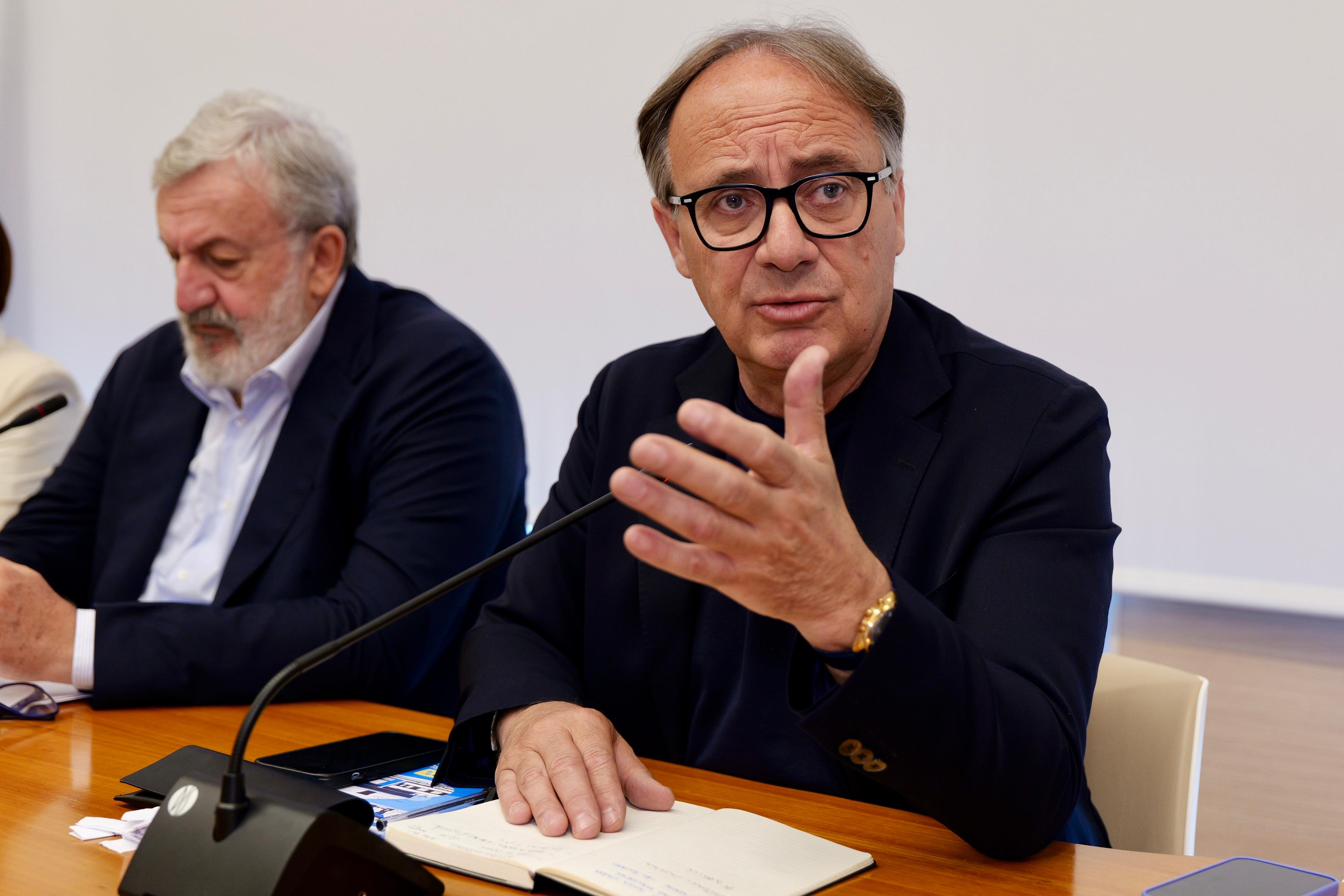 Galleria Diritto alla mobilità e allo studio, sconti del 50% sugli abbonamenti mensili del TPL per gli studenti pendolari per il prossimo anno scolastico e universitario - Diapositiva 5 di 13