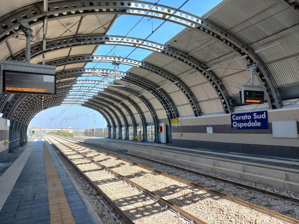 Galleria Trasporti, lunedì 3 aprile aprono le nuove stazioni di Andria Sud e Corato Sud e riprendono a circolare i treni sulla linea ferroviaria Andria Sud – Corato - Diapositiva 5 di 5