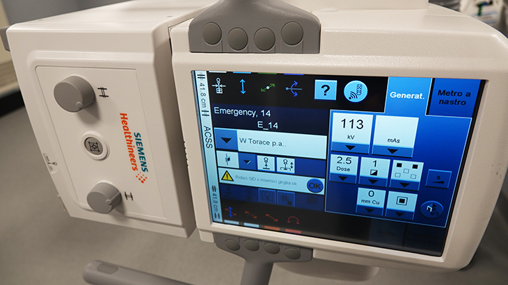 Galleria Inaugurata la nuova radiologia di urgenza al Policlinico di Bari, da oggi dedicata ai pazienti Covid-19 - Diapositiva 8 di 17