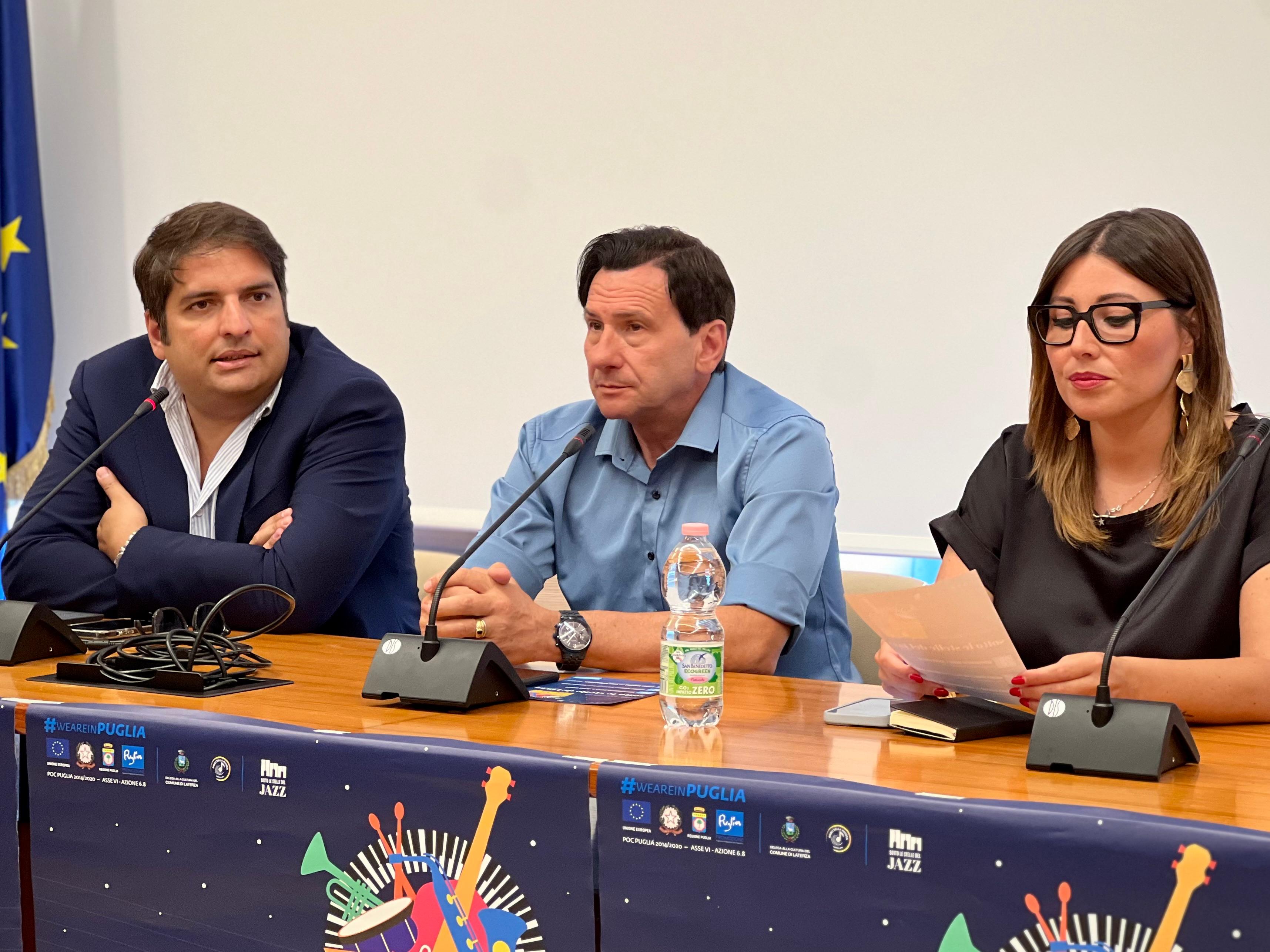 Galleria Sotto le stelle del jazz: la rassegna musicale a Laterza (Ta) il 28 luglio, l’1 e il 16 agosto 2024 - Diapositiva 5 di 12