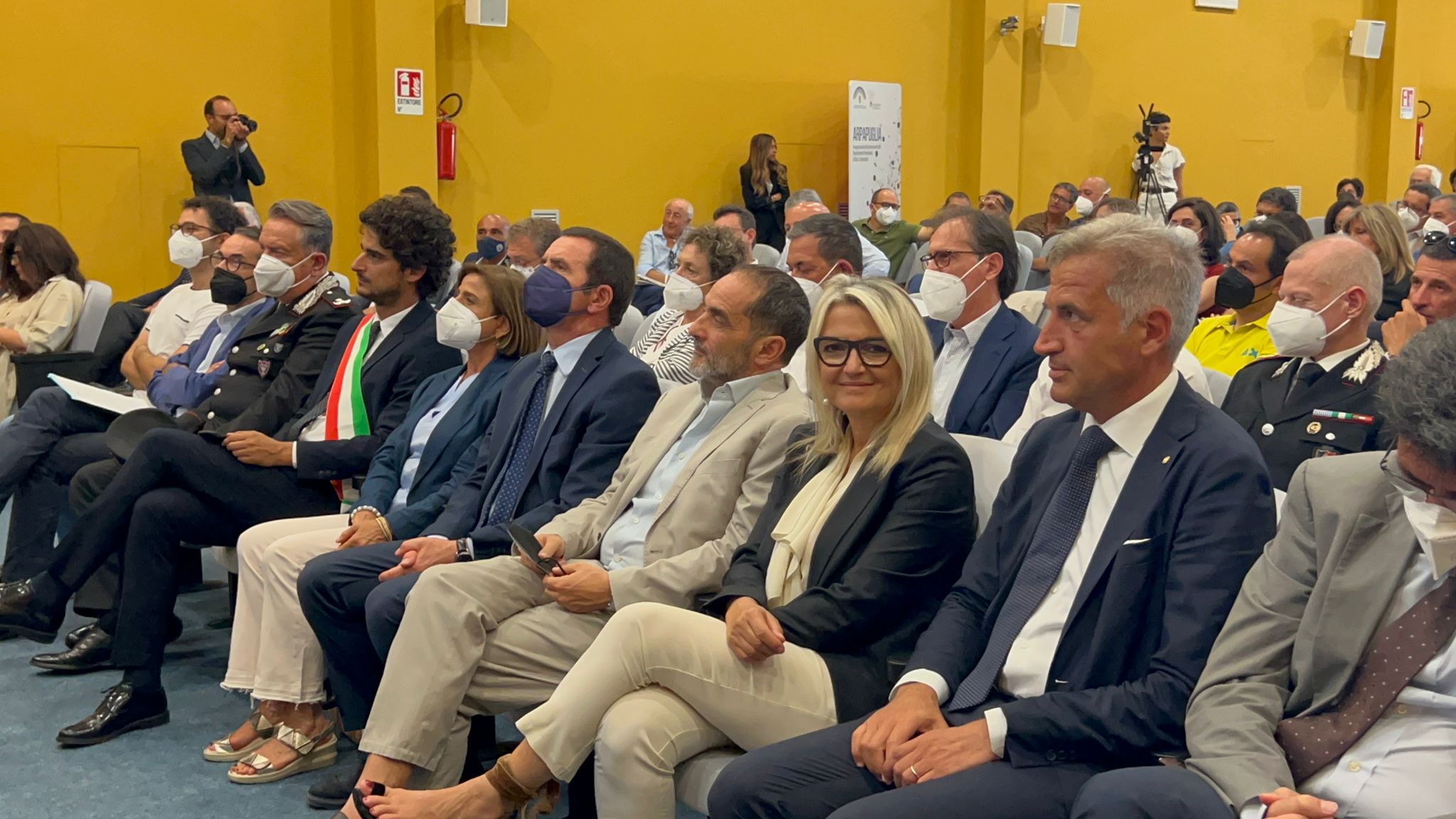 Galleria Inaugurata la nuova sede del Dipartimento provinciale di Bari di Arpa Puglia nel Parco Scientifico e tecnologico di Tecnopolis a Valenzano (Ba) - Diapositiva 2 di 9
