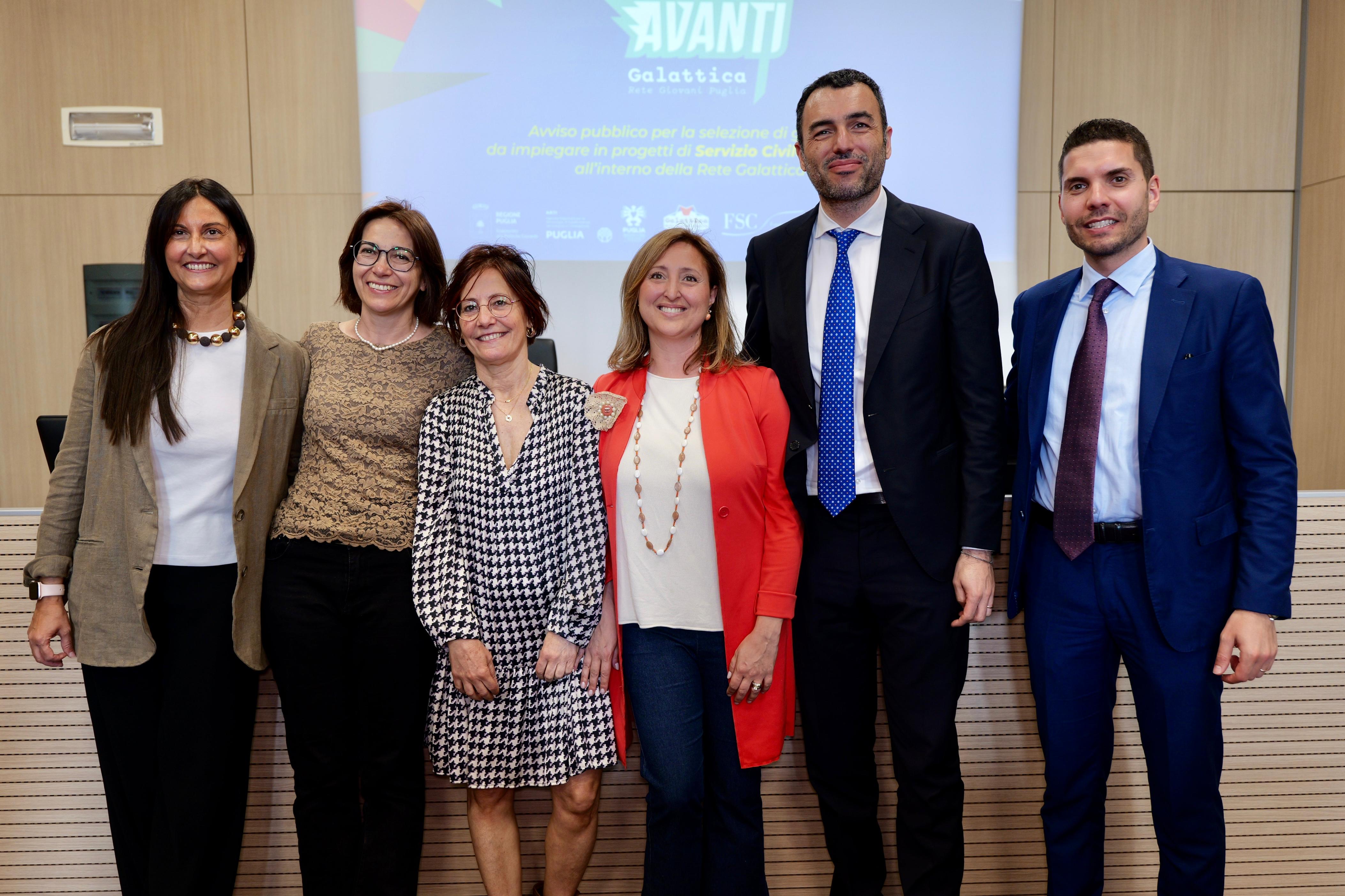 Galleria Al via la prima sperimentazione del Servizio Civile Regionale. L’assessore Delli Noci: “Misura strategica per favorire l’attivazione dei NEET attraverso il supporto tra pari” - Diapositiva 4 di 6