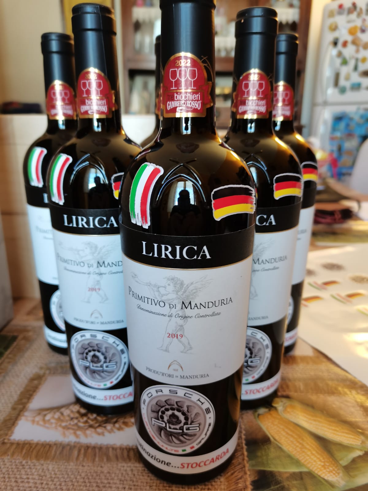 Galleria Il Primitivo di Manduria in un tour internazionale su auto d’epoca: il 21 maggio la conf stampa di presentazione dell’evento - Diapositiva 2 di 2