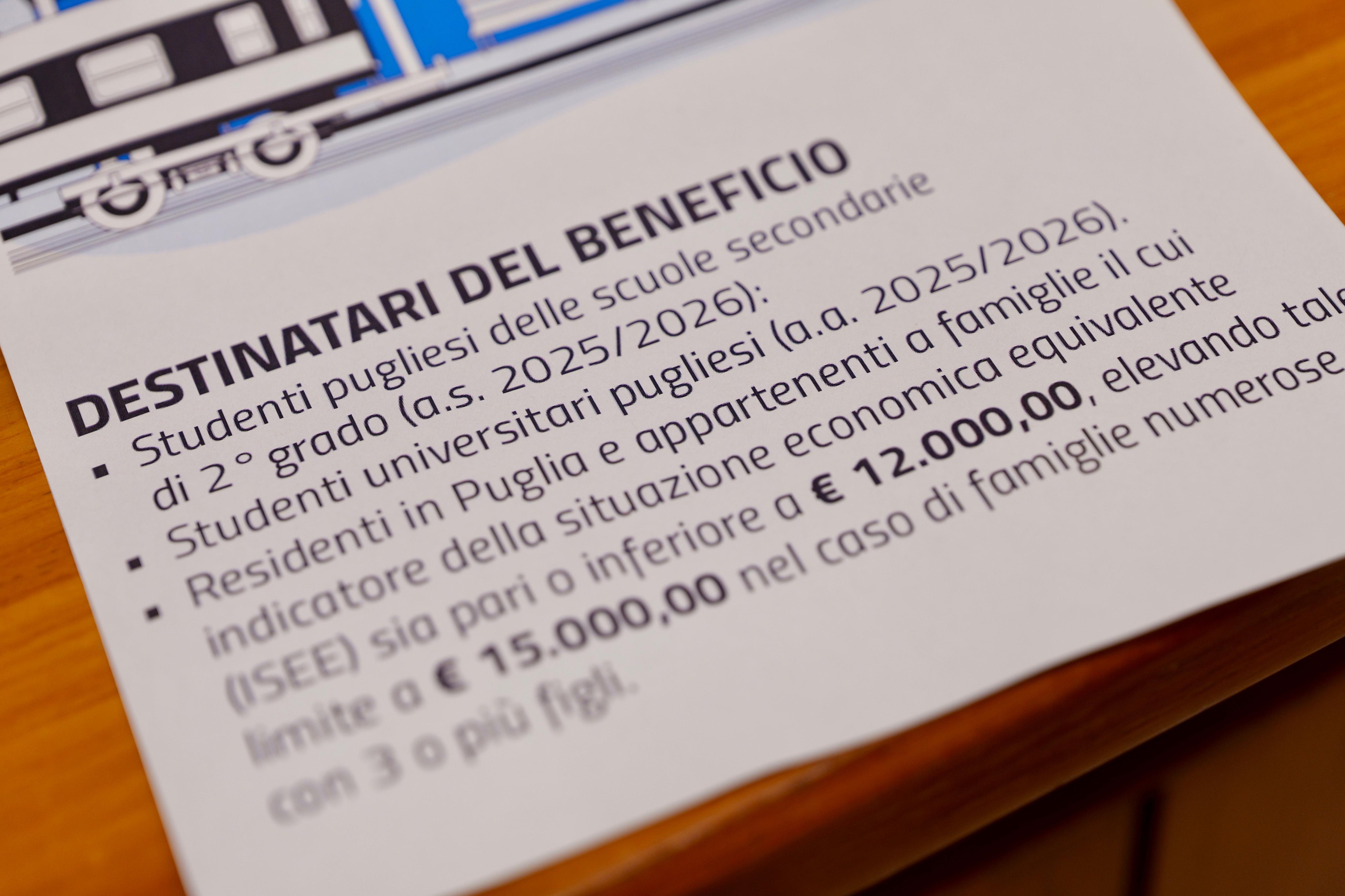 Galleria Diritto alla mobilità e allo studio, sconti del 50% sugli abbonamenti mensili del TPL per gli studenti pendolari per il prossimo anno scolastico e universitario - Diapositiva 13 di 13