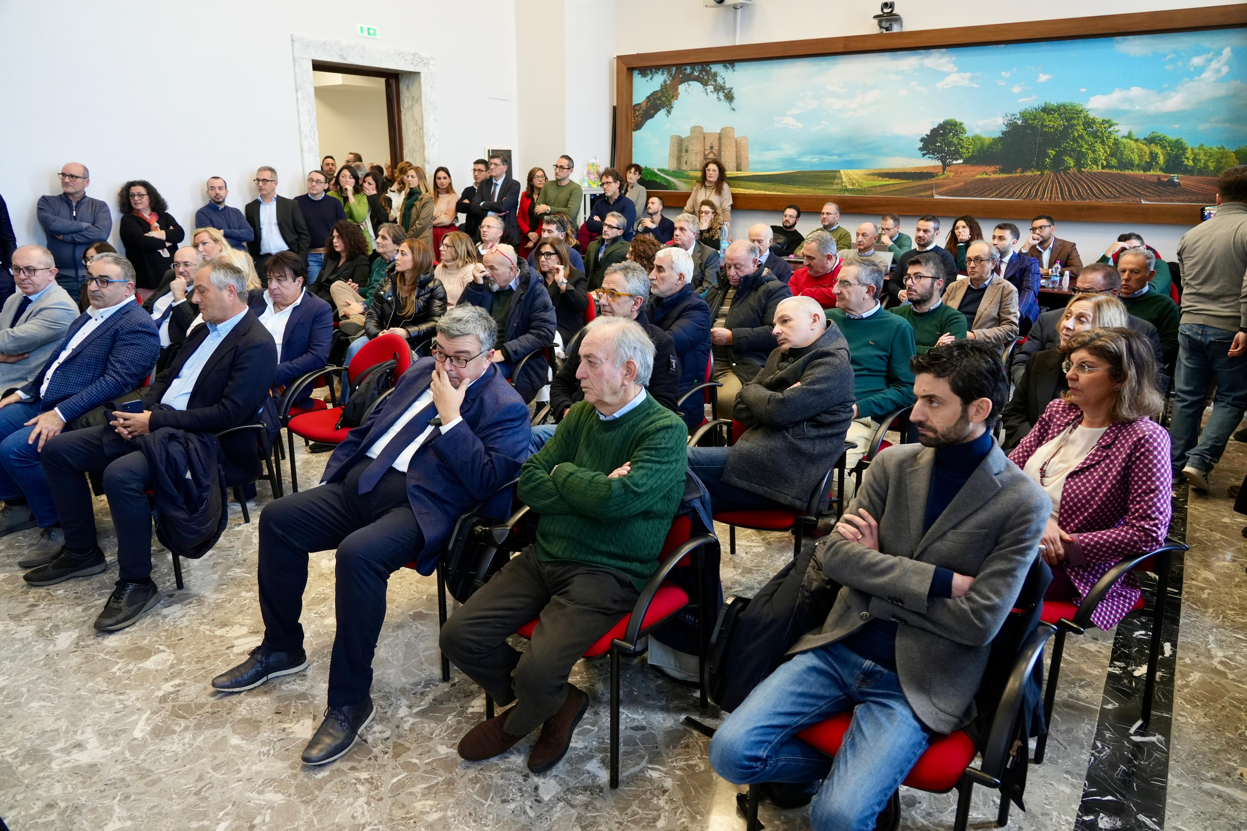 Galleria PSR 2014-2022, Emiliano e Pentassuglia: “La Puglia per il 2023 supera l’obiettivo di spesa dei fondi europei per lo sviluppo rurale. Per il secondo anno raggiunto il target previsto” - Diapositiva 9 di 10