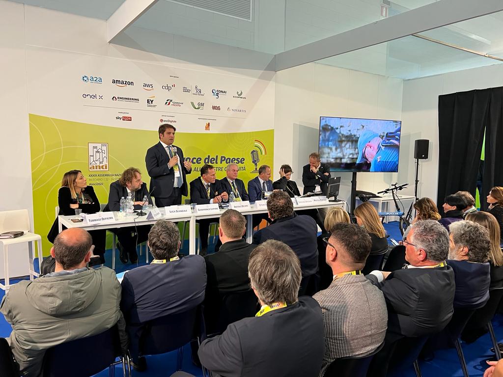 Galleria Turismo sostenibile: siglato l’accordo di cooperazione tra Regione Puglia e ANCI Puglia per lo sviluppo di cammini e bike economy - Diapositiva 3 di 9