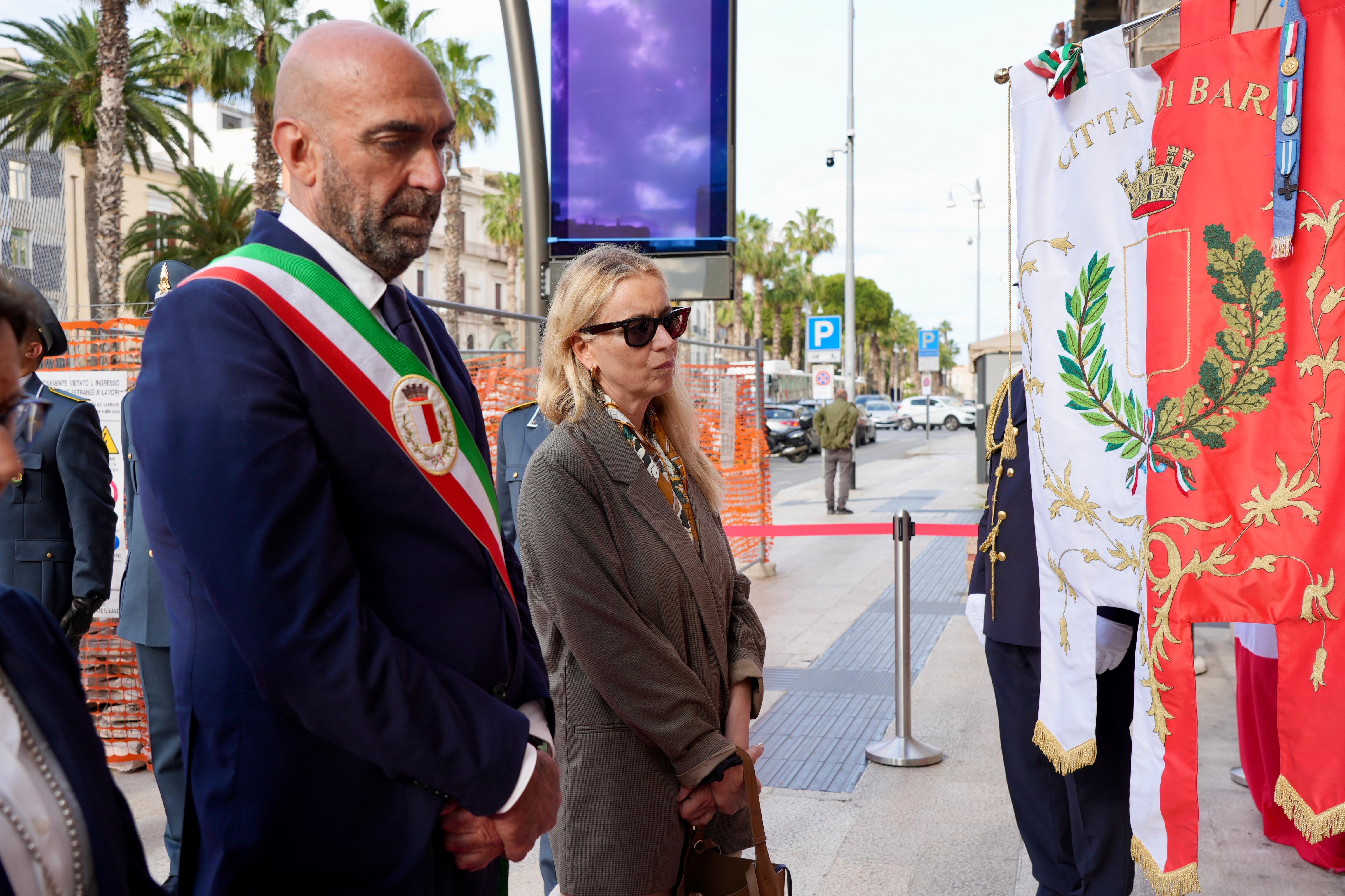 Galleria Assessora Triggiani su 33esimo anniversario della strage di Capaci - Diapositiva 1 di 3