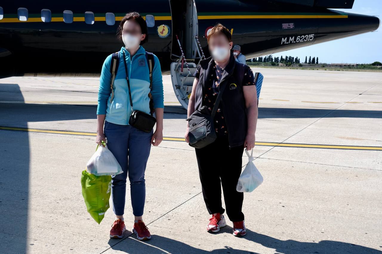 Galleria Accolti all’aeroporto di Bari e presi in cura dal servizio sanitario pugliese donna ucraina accompagnata e due militari feriti - Diapositiva 3 di 13