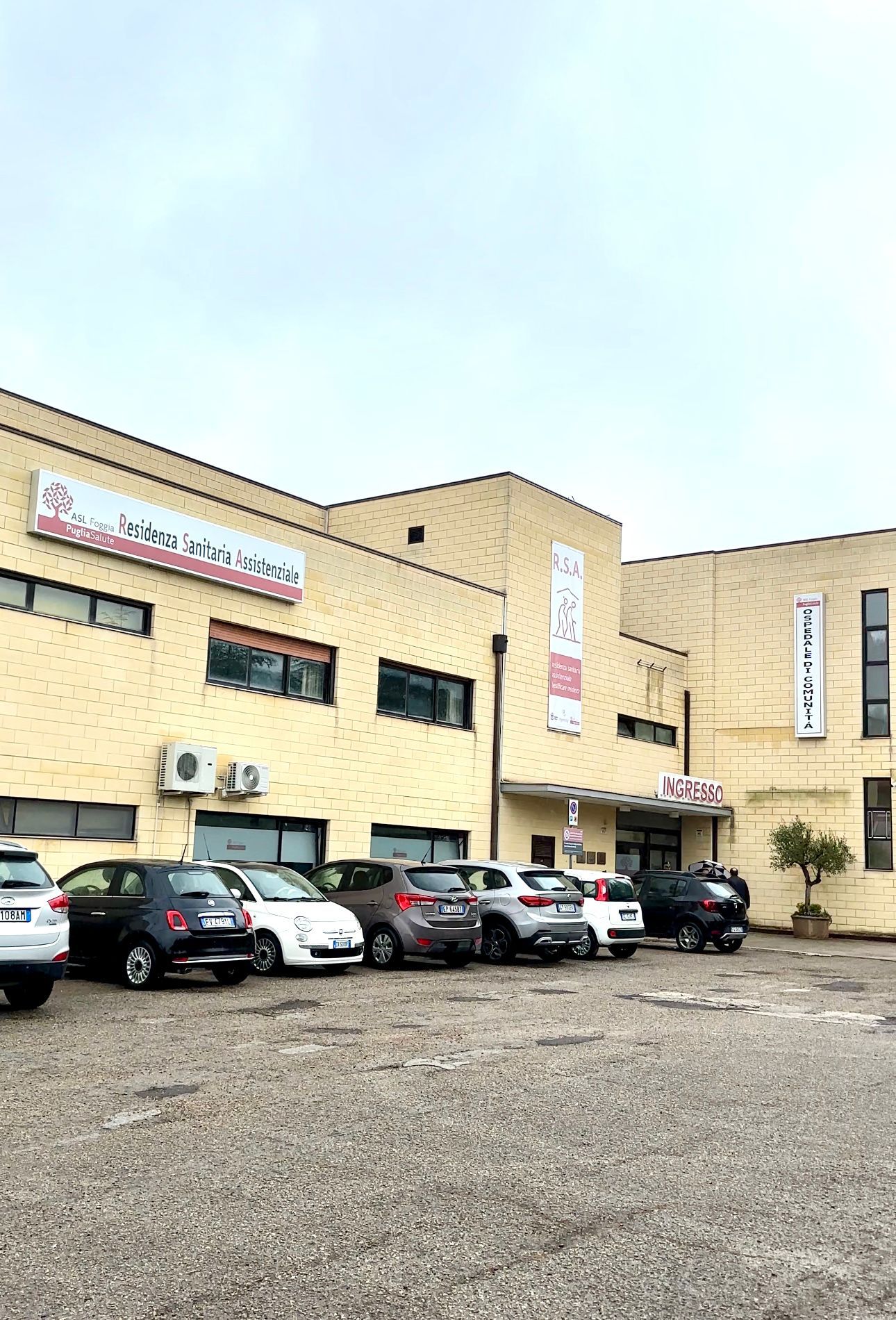 Galleria GESTIONE PUBBLICA RSA DI TROIA E S.NICANDRO GARGANICO: EMILIANO: “SCELTA CORAGGIOSA E IMPORTANTE”. PIEMONTESE: PASSAGGIO IMPORTANTE PER PERSONALE E PAZIENTI” - Diapositiva 1 di 6