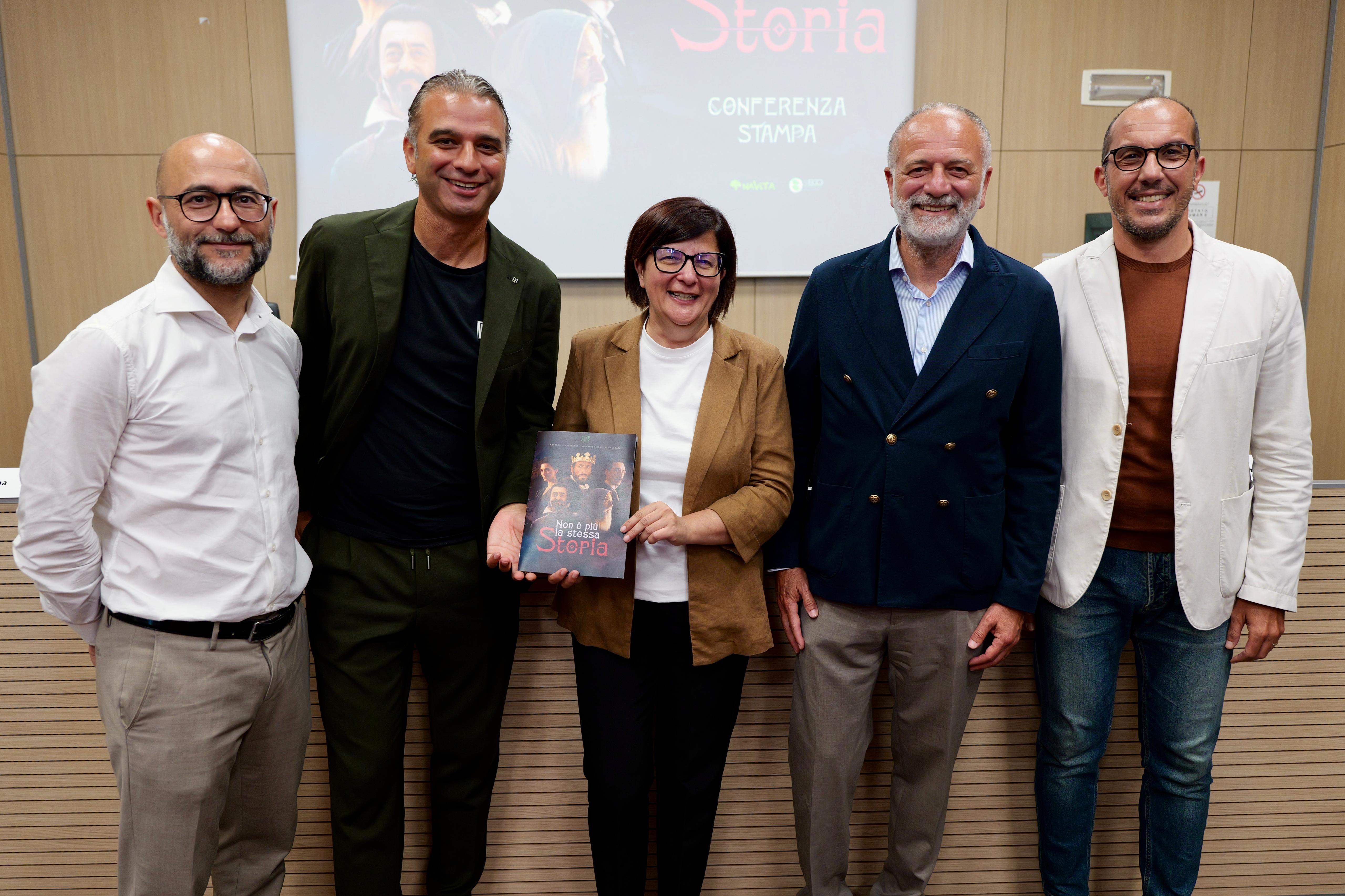 Galleria “Non è più la stessa storia”, cinque big del passato scendono in campo con l’AroBa8 per l’ambiente - Diapositiva 1 di 6