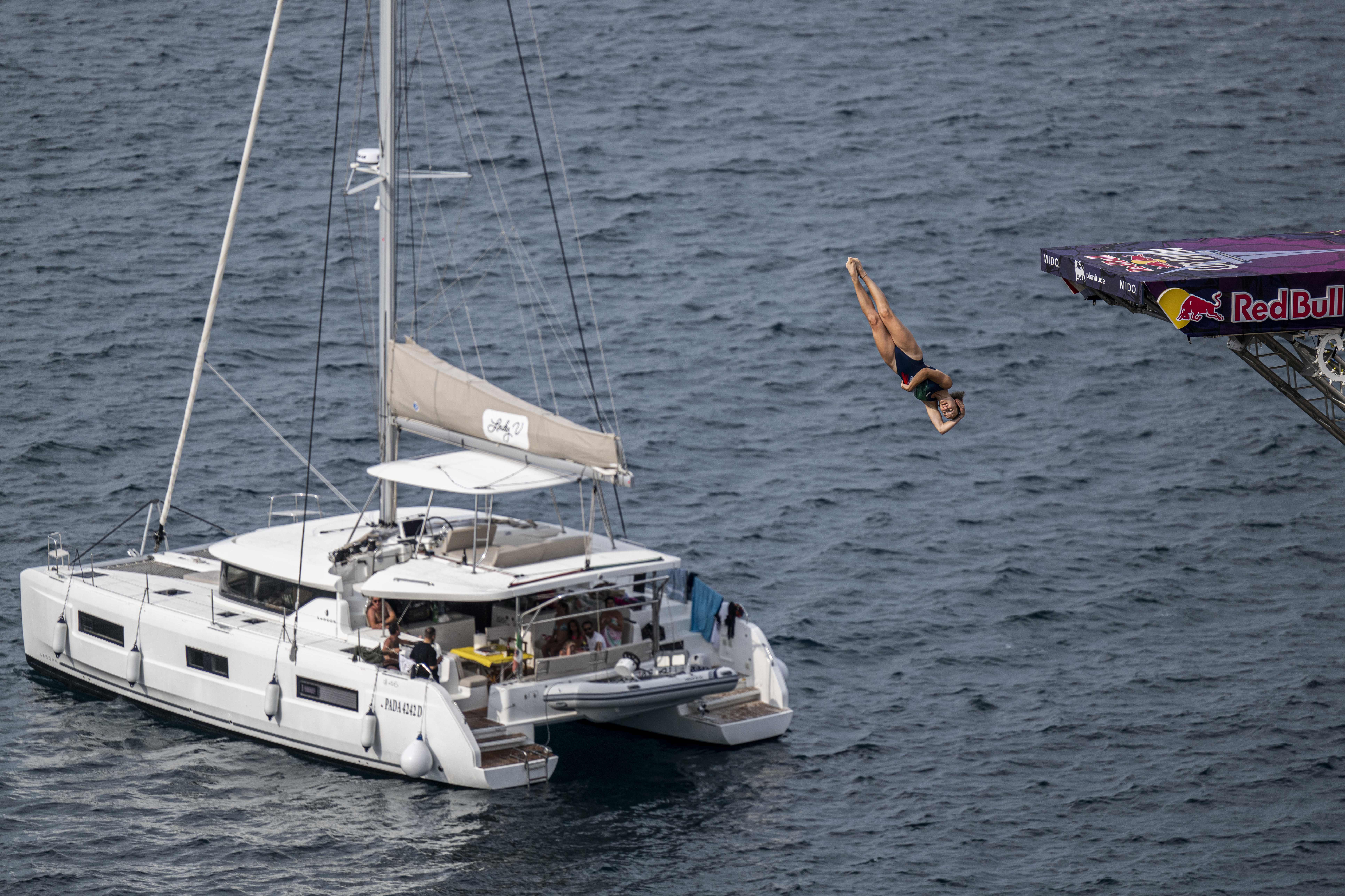 Galleria Lo spettacolo dei tuffi da grandi altezze arriva in Italia! - Diapositiva 11 di 16