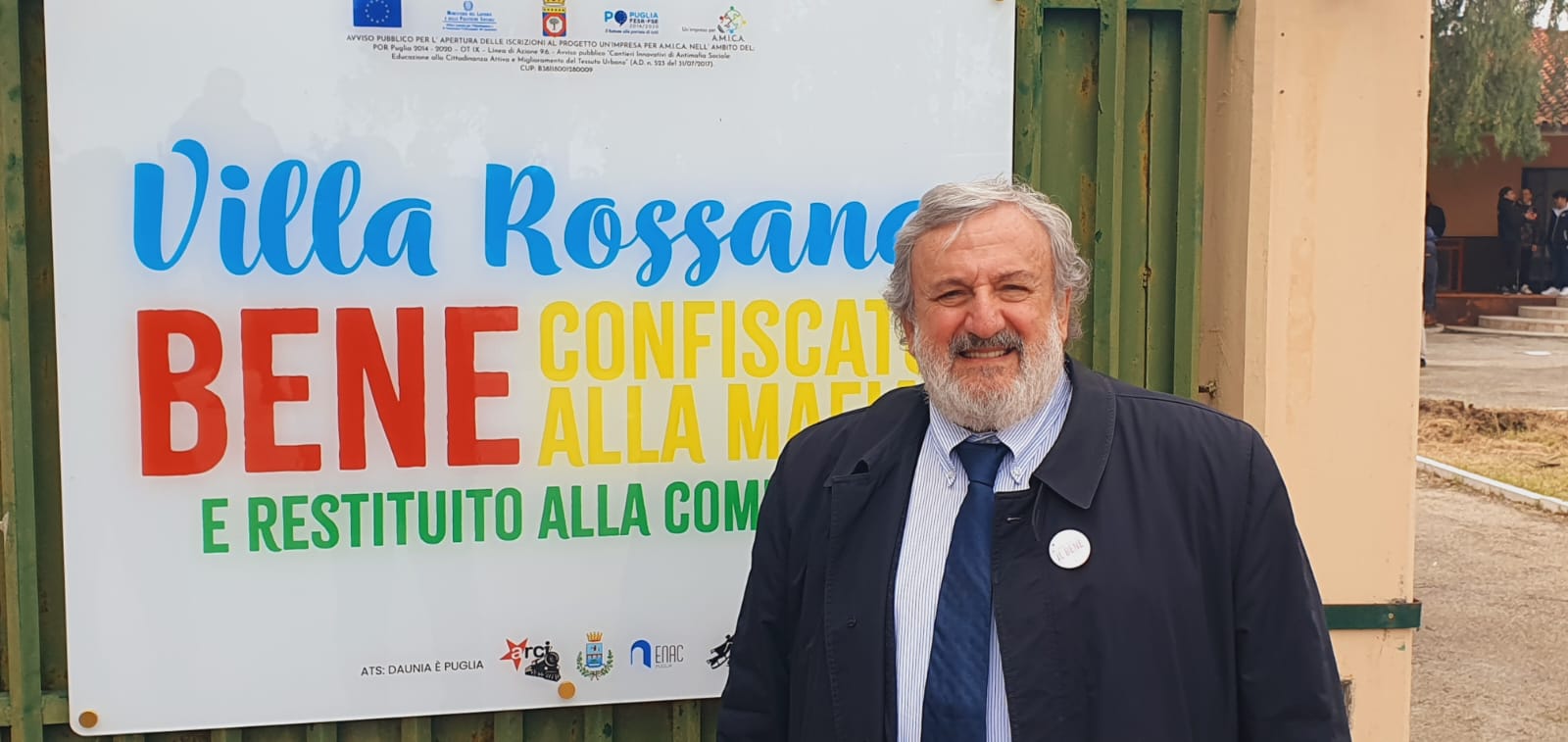 Galleria Emiliano a Manfredonia per l’inaugurazione di Villa Rossana, bene confiscato alla criminalità: “Restituiamo alla società ricchezza, coesione sociale e solidarietà” - Diapositiva 8 di 11