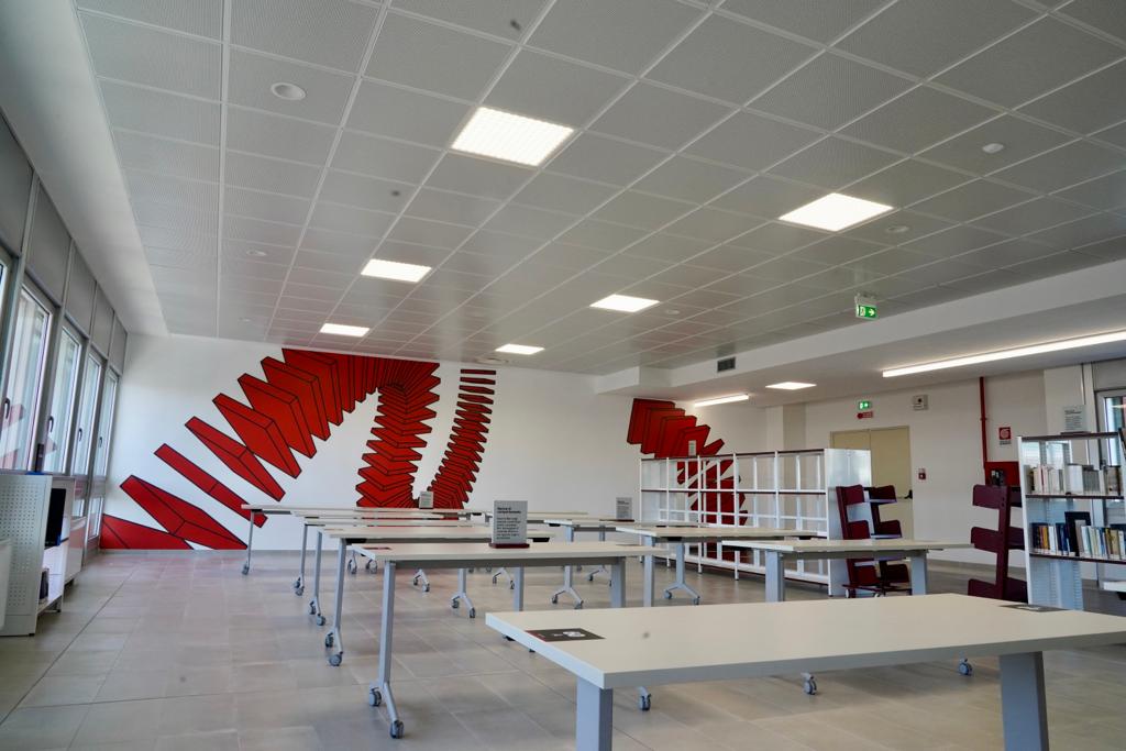 Galleria Inaugurata nel Politecnico “PoliLibrary”: la biblioteca di comunità aperta al territorio. Un progetto finanziato dalla Regione Puglia - Diapositiva 23 di 29