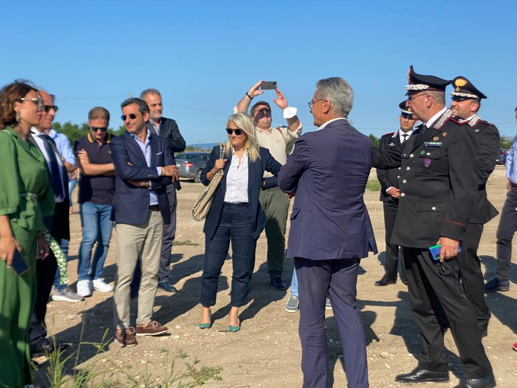 Galleria “Restore site visit” a Lesina: la Puglia bonificata potrà essere la prima regione espunta dall’infrazione dell’Ue - Diapositiva 3 di 7