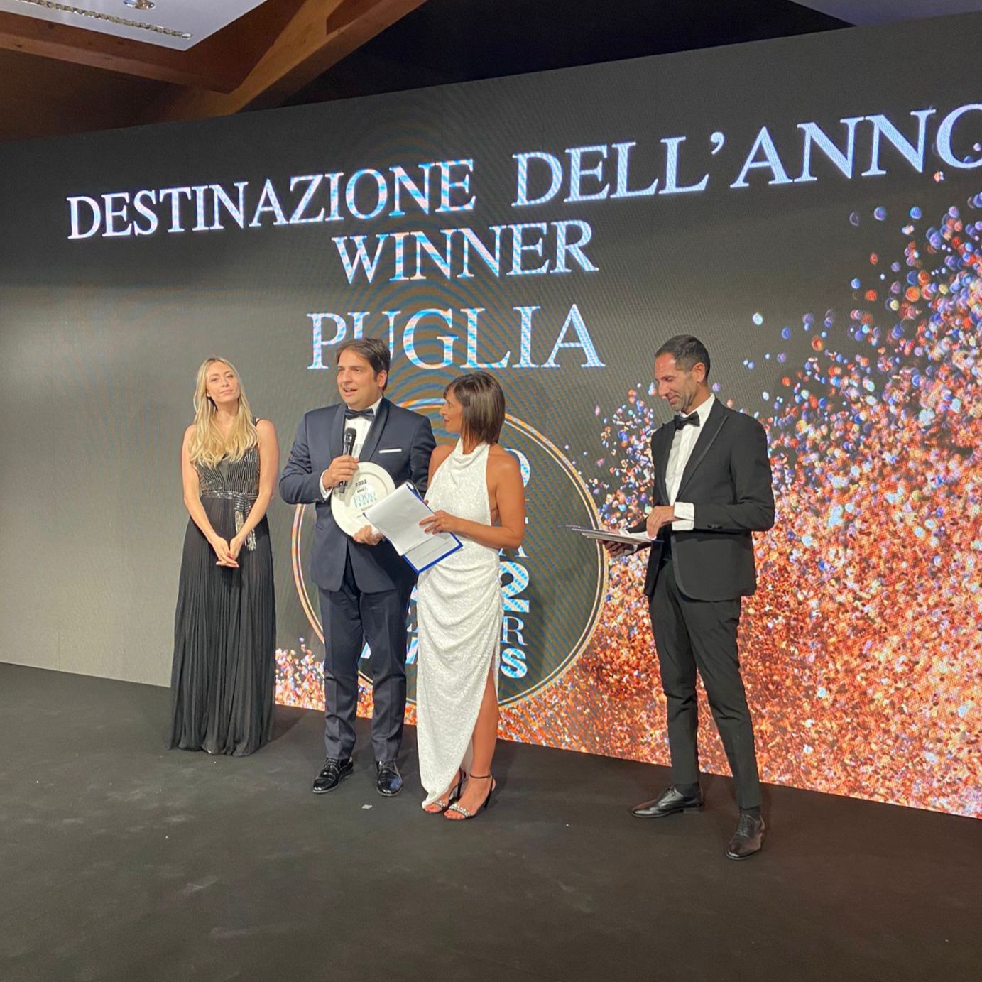 Galleria Puglia destinazione dell’anno agli Awards 2022 di Food and Travel Italia: la serata di gala a Ugento con i premiati e gli ospiti internazionali - Diapositiva 1 di 3