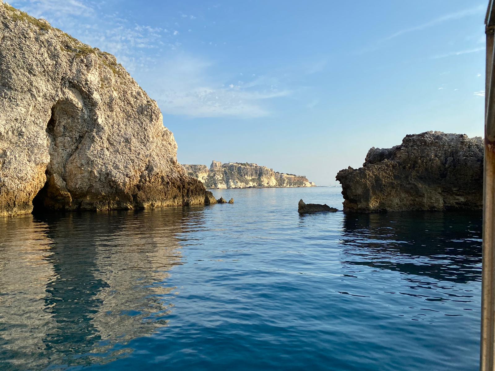 Galleria Bandiera Blu 2020 alle Isole Tremiti  Emiliano: “in Puglia grande risultato, siamo orgogliosi” - Diapositiva 6 di 8