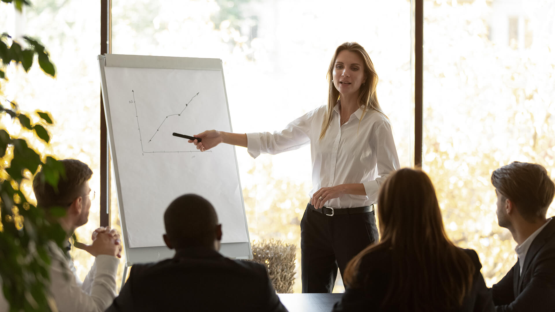 25 novembre - Una donna al lavoro