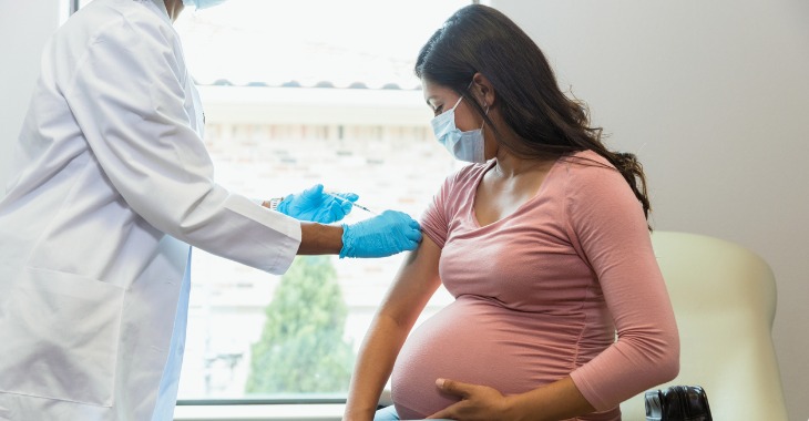 Vaccino anti-Covid: raccomandazioni per le donne in gravidanza e  allattamento - Salute, sport e buona vita - Regione Puglia